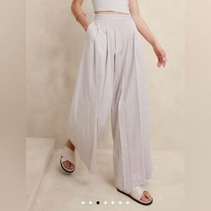 Banana Republic linen palazzo pants